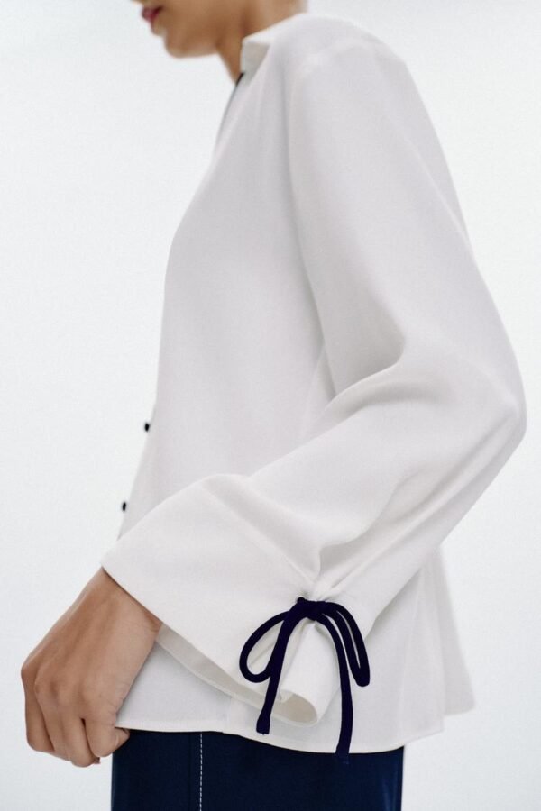 SHIRT WITH CONTRAST TRIMS - Image 4