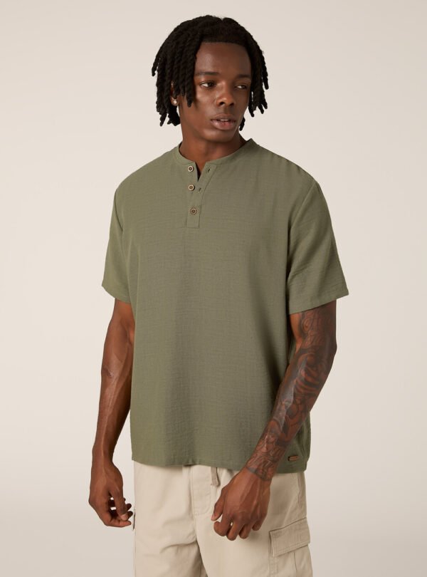 SERAPH COLLARED T-SHIRT - Image 5